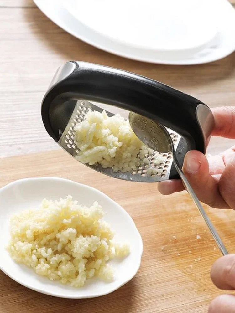 Stainless Steel Garlic Press Crusher Manual  Mincer Chopping  Tools Curve Fruit Vegetable Cooking Kitchen Gadgets