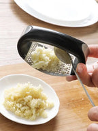 Stainless Steel Garlic Press Crusher Manual  Mincer Chopping  Tools Curve Fruit Vegetable Cooking Kitchen Gadgets
