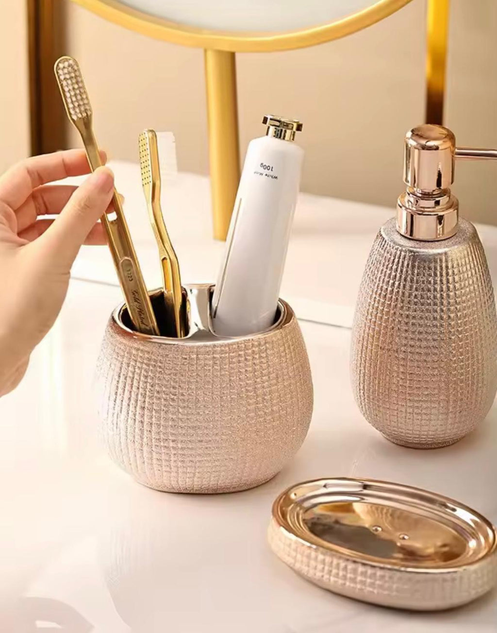Rose gold ceramic wash bathroom Accessories set