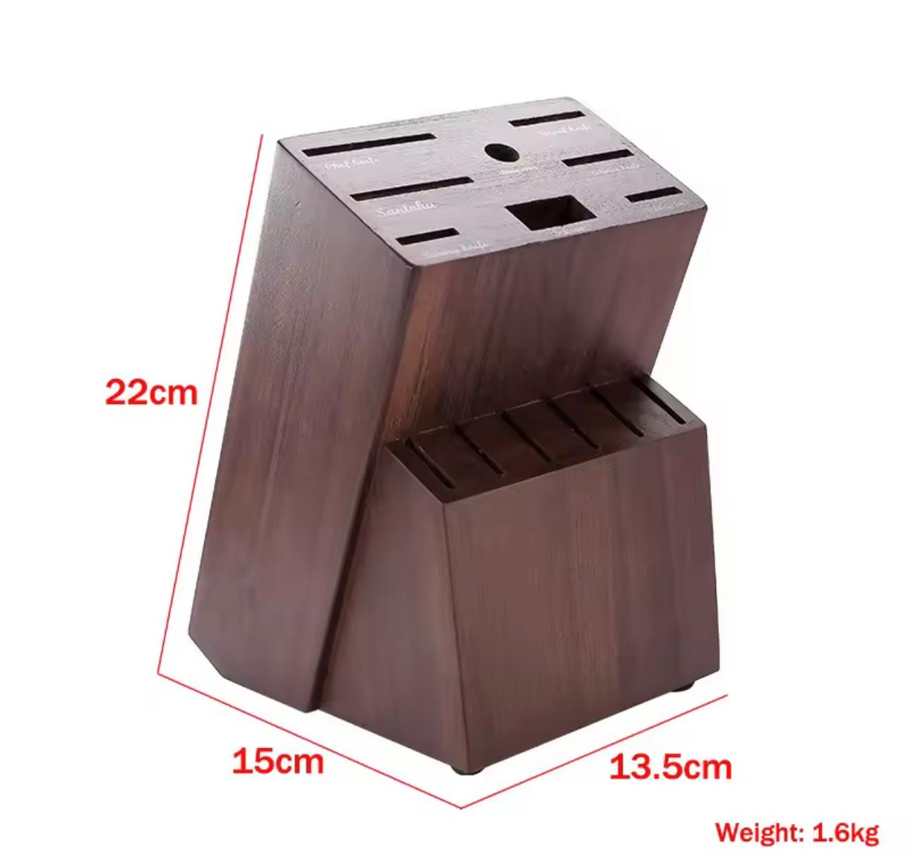 Dark brown wooden knife block with red dimension lines showing height of 22cm, width of 15cm, depth of 13.5cm, and weight of 1.

