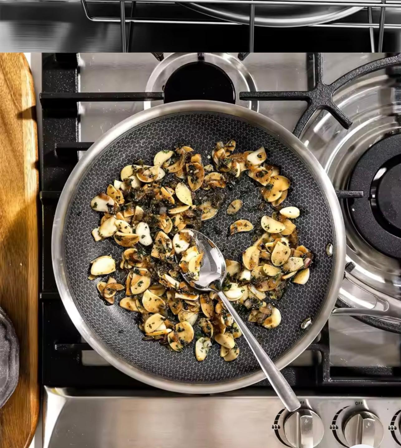 Nonsticky Honeycomb Frying Pan